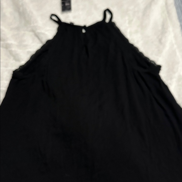 Torrid - Picture 4 of 6